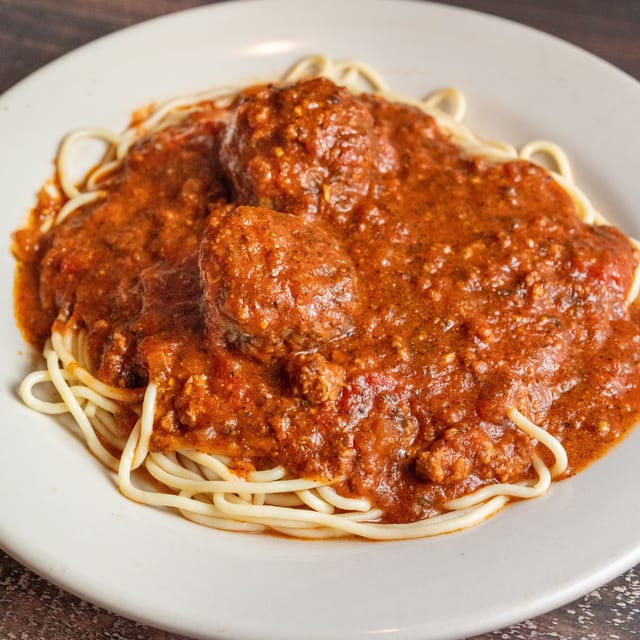 Kid's Spaghetti & Meatball.